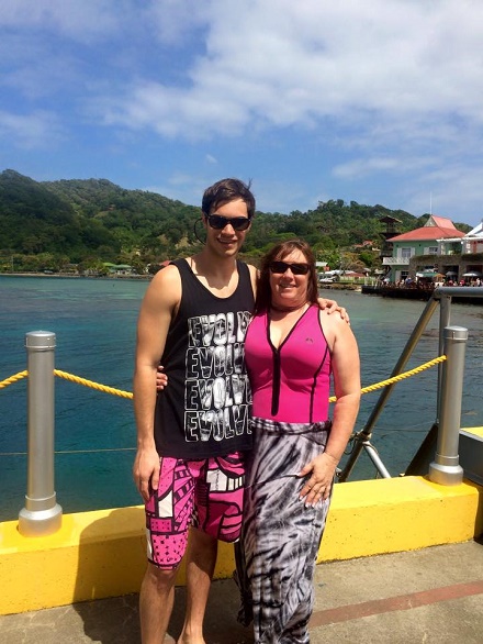 11066066_10205758360500357_7971181816958202684_n